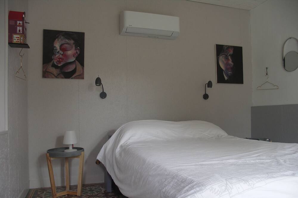 Photo of Bedroom in Deaux