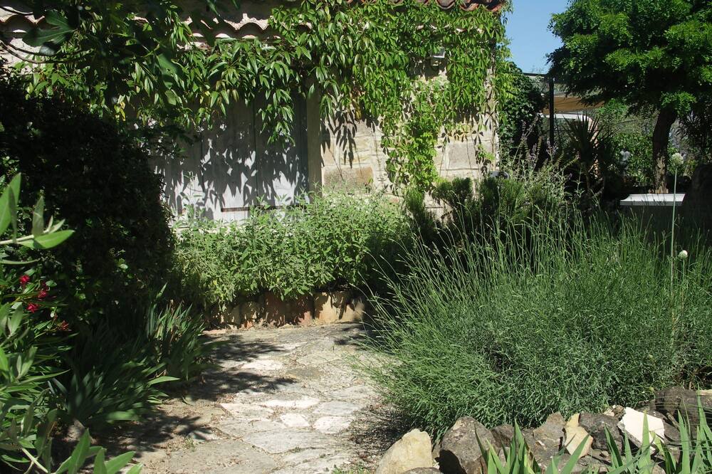 Photo of Outdoor in Deaux