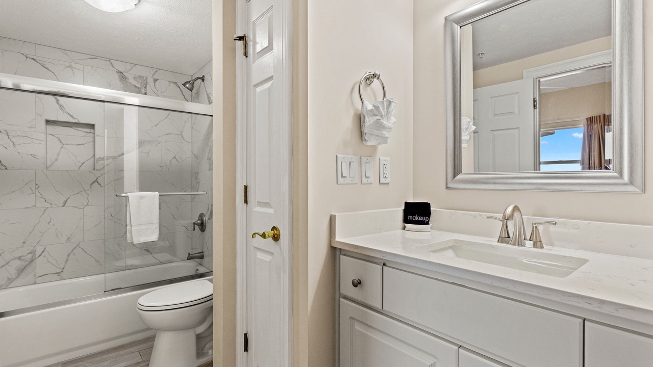 Photo of Bathroom in Lower Grand Lagoon