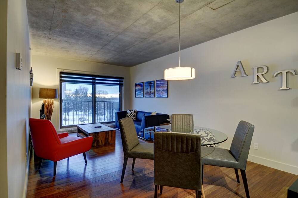 Photo of Livingroom in Cite-Universitaire