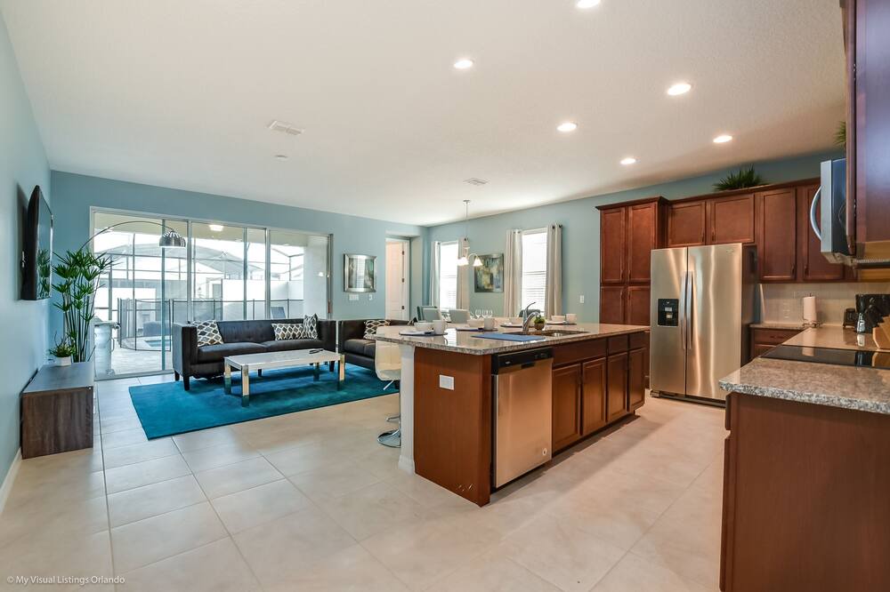 Photo of Others in Four Corners