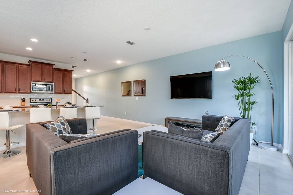 Photo of Livingroom in Four Corners