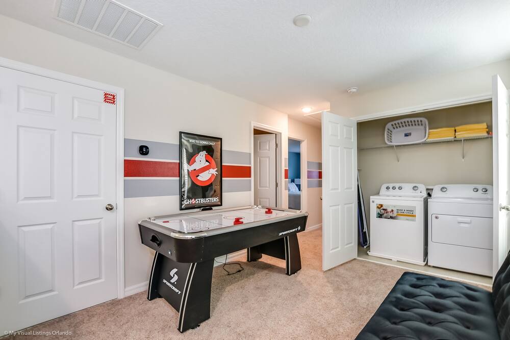 Photo of Others in Four Corners