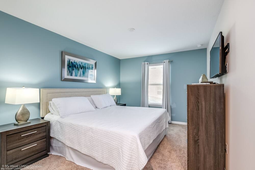 Photo of Bedroom in Four Corners