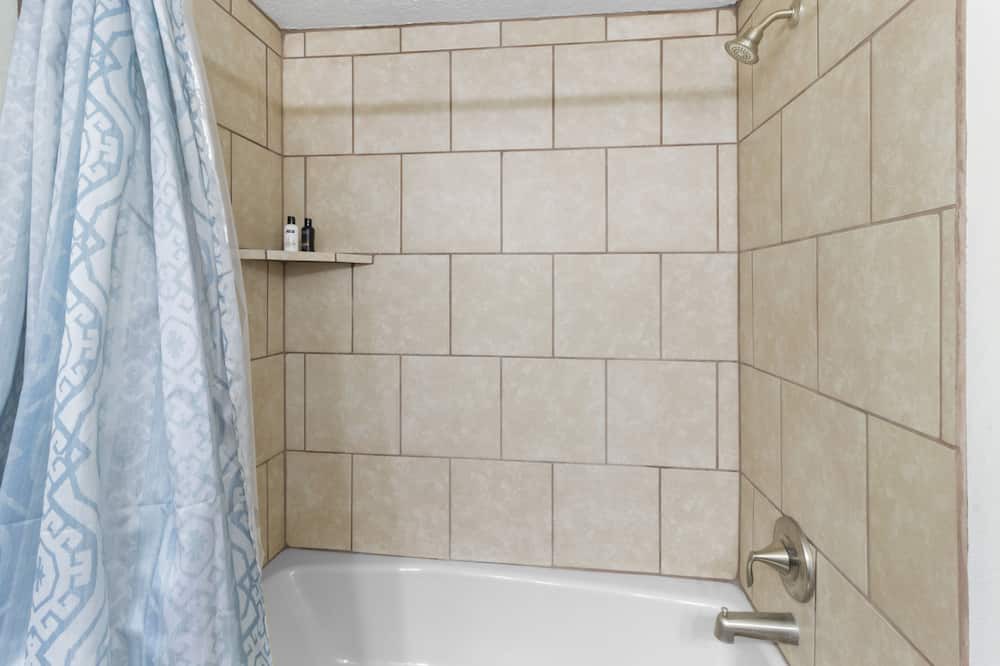Photo of Bathroom in Northeast Heights