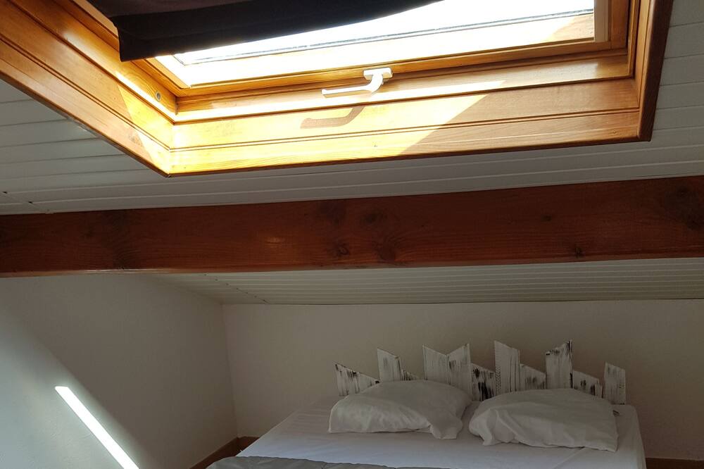 Photo of Bedroom in Salleles-d'Aude