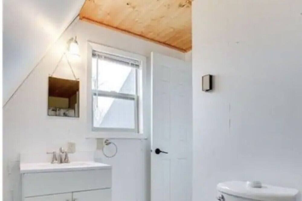 Photo of Bathroom in South Haven