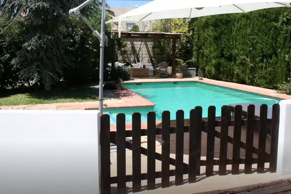 Photo of Outdoor in La Pobla de Vallbona