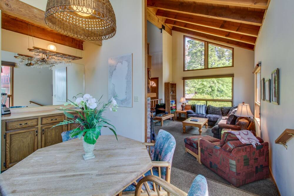 Photo of Others in Tahoe Vista