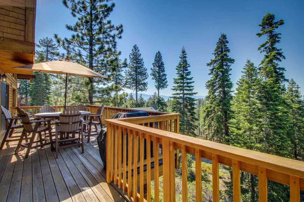 Photo of Others in Tahoe Vista