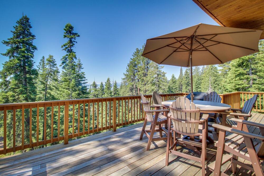 Photo of Others in Tahoe Vista