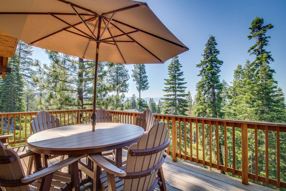 Photo of Others in Tahoe Vista