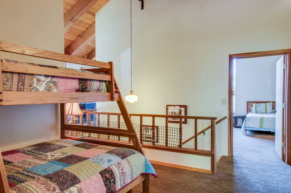 Photo of Others in Tahoe Vista