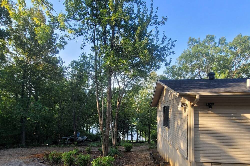 Photo of Outdoor in Hardy