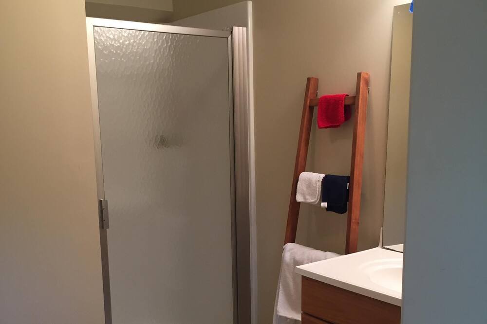Photo of Bathroom in Hardy