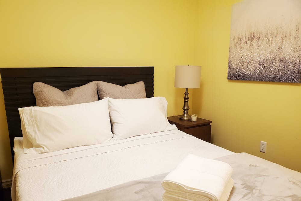Photo of Bedroom in Lagoon City