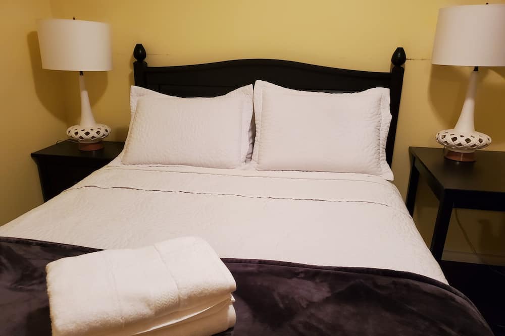 Photo of Bedroom in Lagoon City
