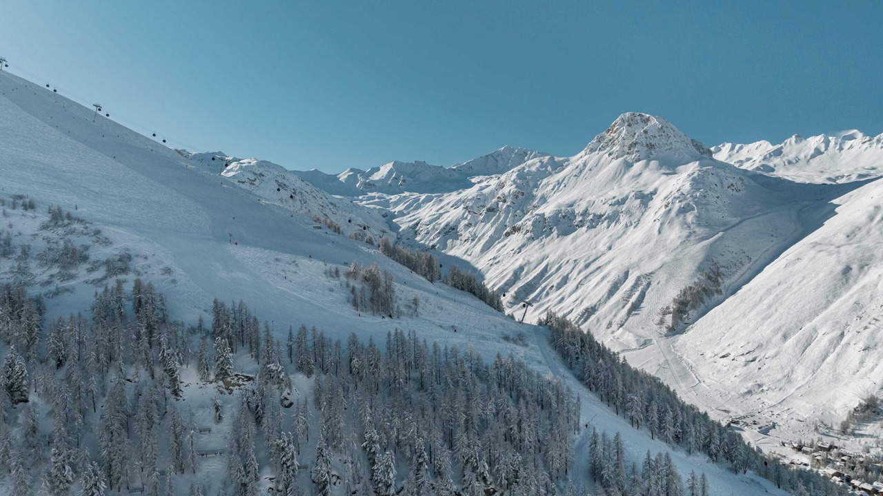 Photo of Others in Val-d'Isere
