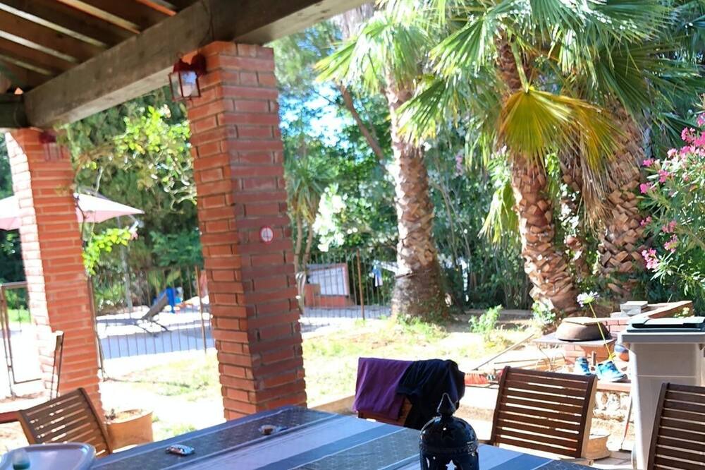 Photo of Patio Balcony in Thuir