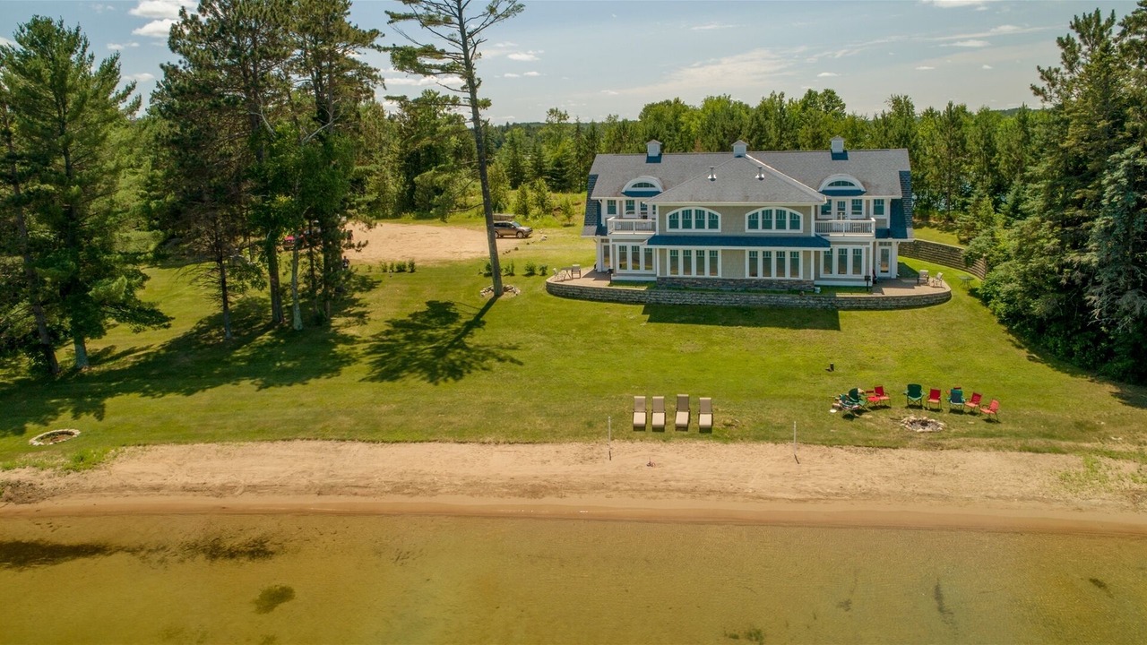 Photo of Outdoor in Walker