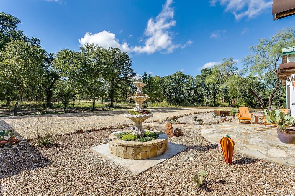 Photo of Outdoor in Hico