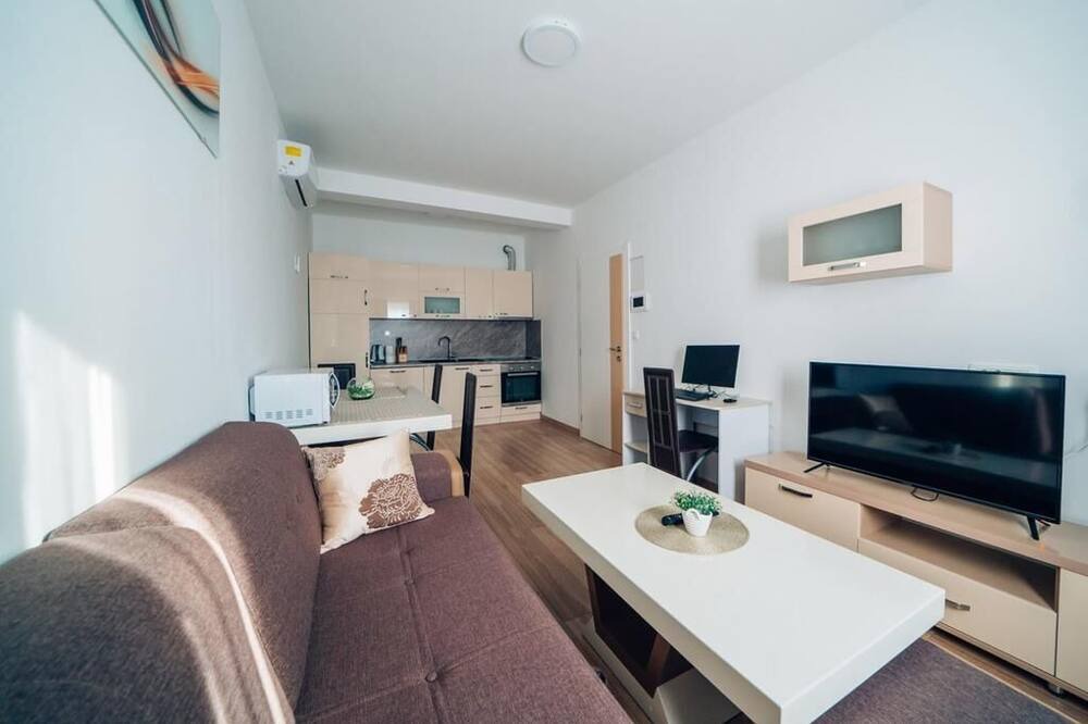 Photo of Livingroom in Popovici