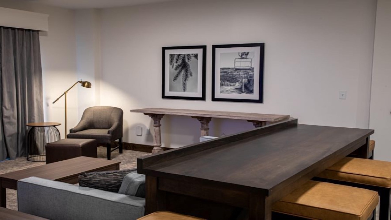 Photo of Others in Snowshoe