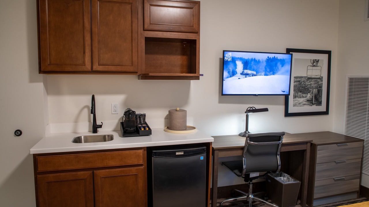 Photo of Bedroom in Snowshoe