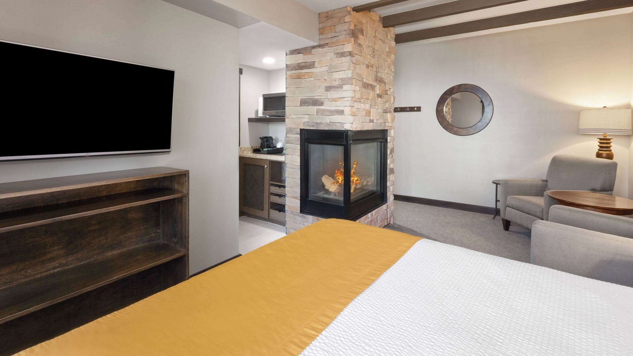 Photo of Bedroom in Snowshoe