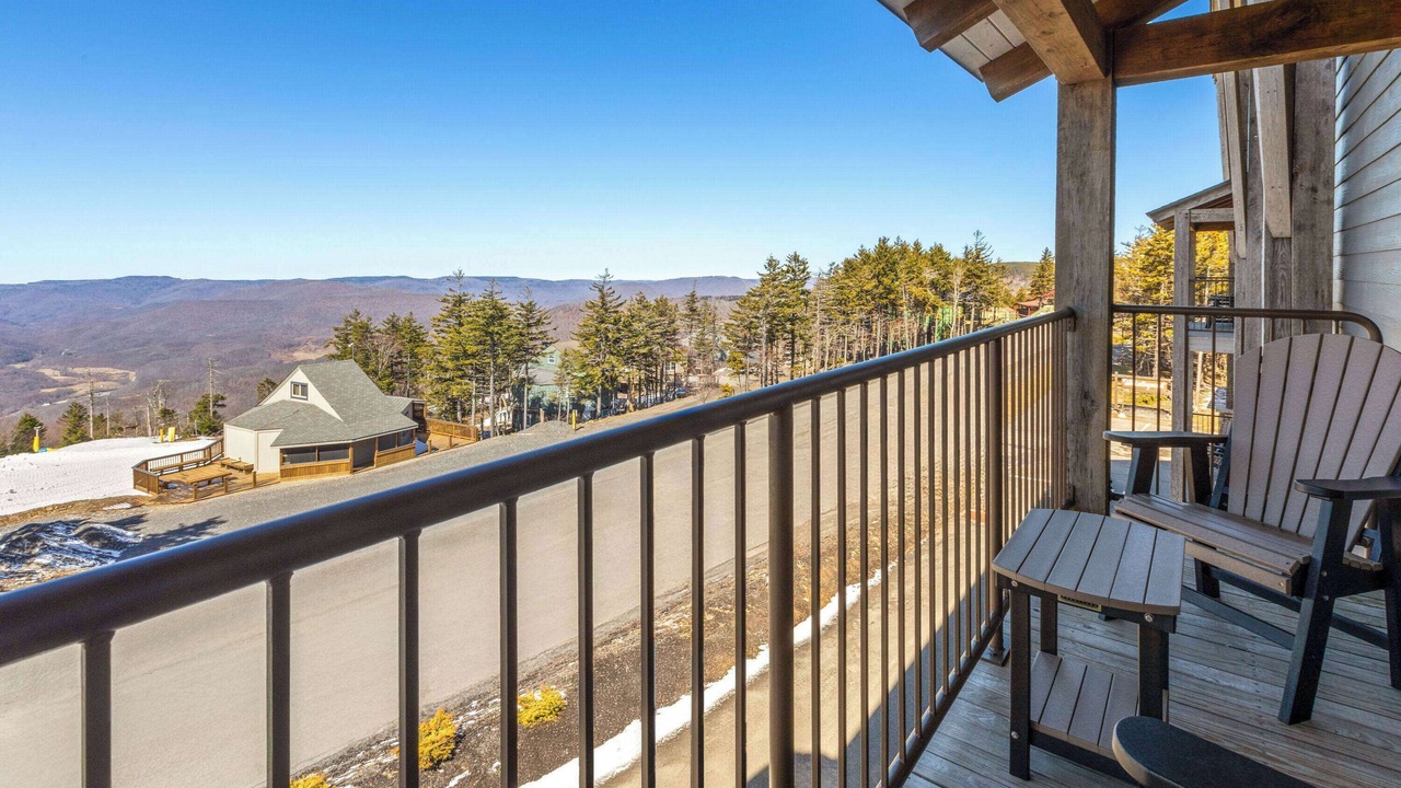 Photo of Bedroom in Snowshoe