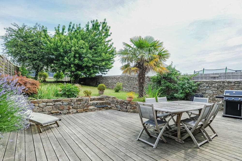 Photo of Outdoor in La Gouesniere