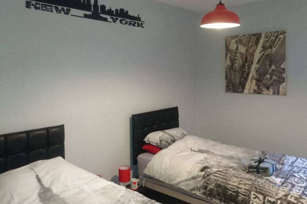Photo of Bedroom in Saint-Jean-de-Sauves