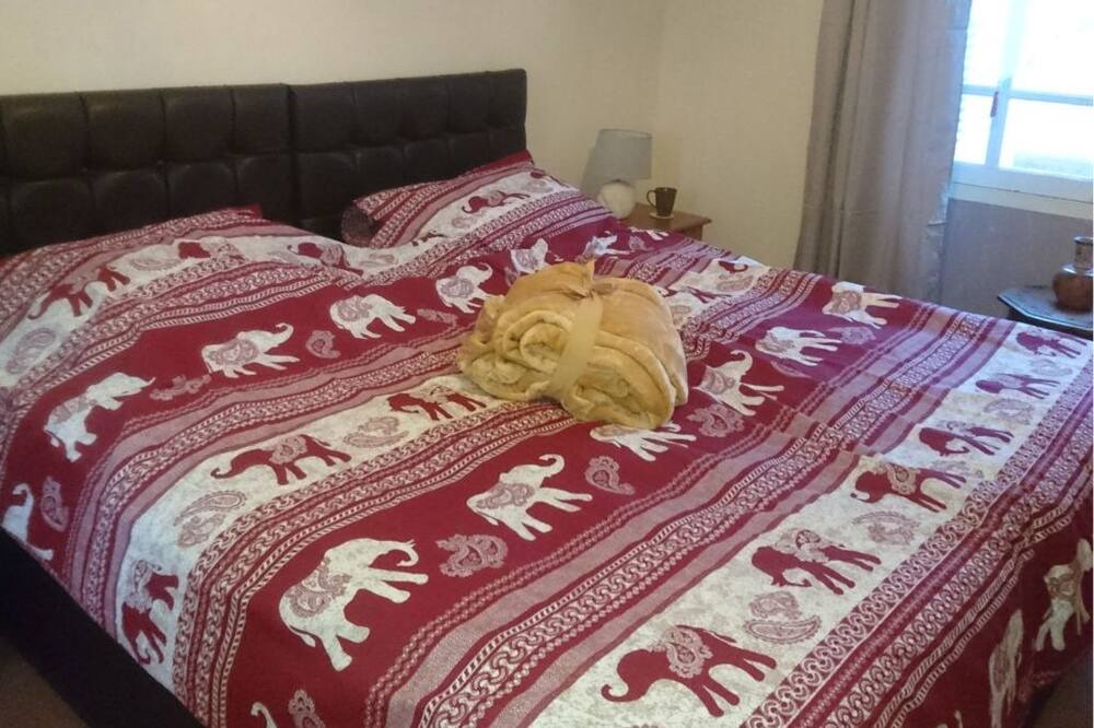Photo of Bedroom in Saint-Jean-de-Sauves