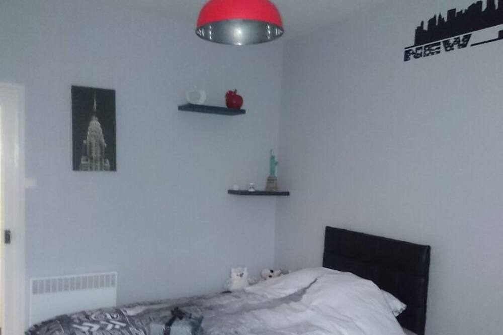 Photo of Bedroom in Saint-Jean-de-Sauves