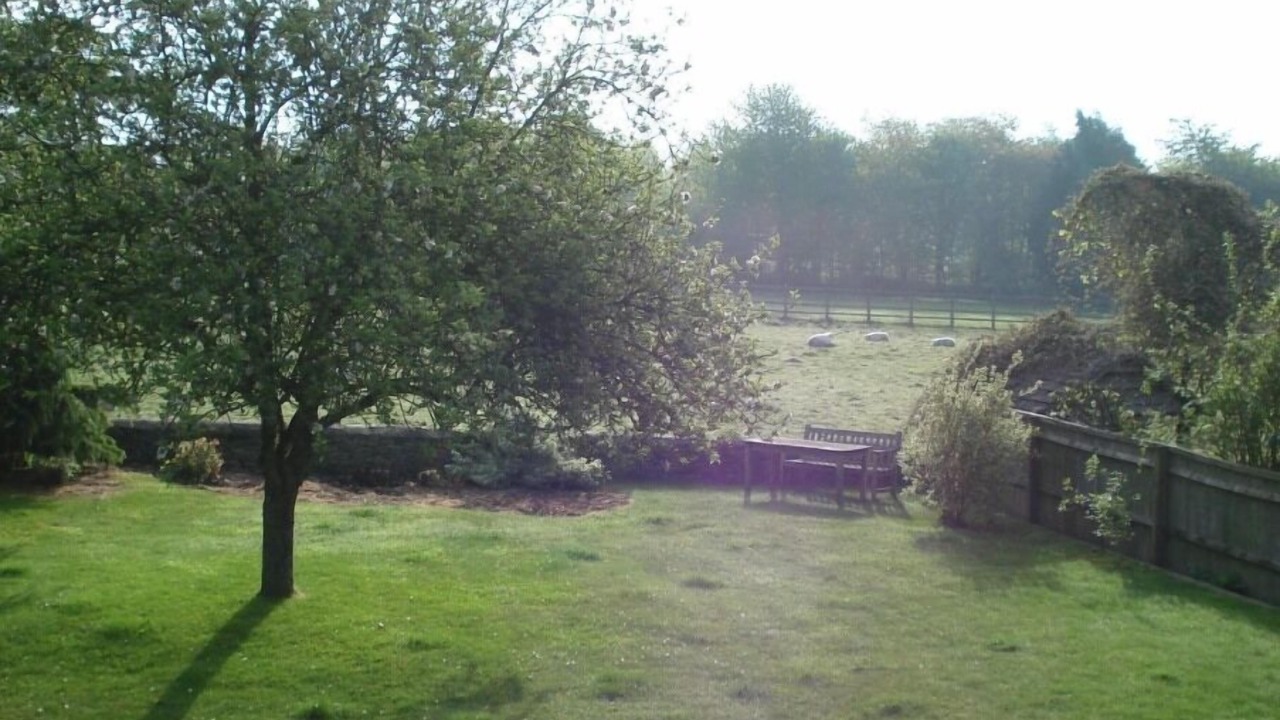 Photo of Bedroom in Ewen