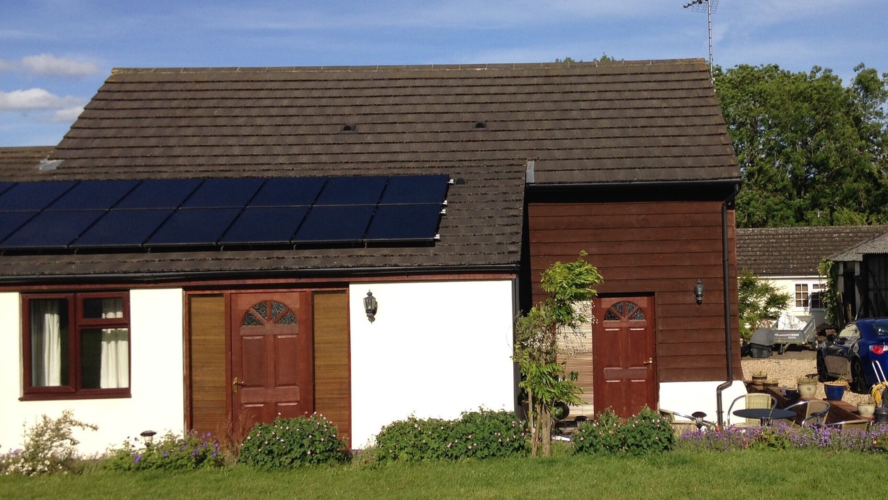 Photo of Buildings in Newton Longville