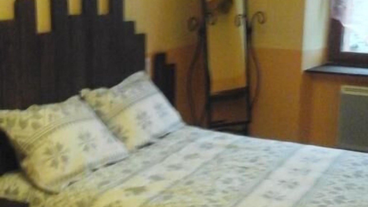 Photo of Bedroom in La Chapelle-au-Riboul
