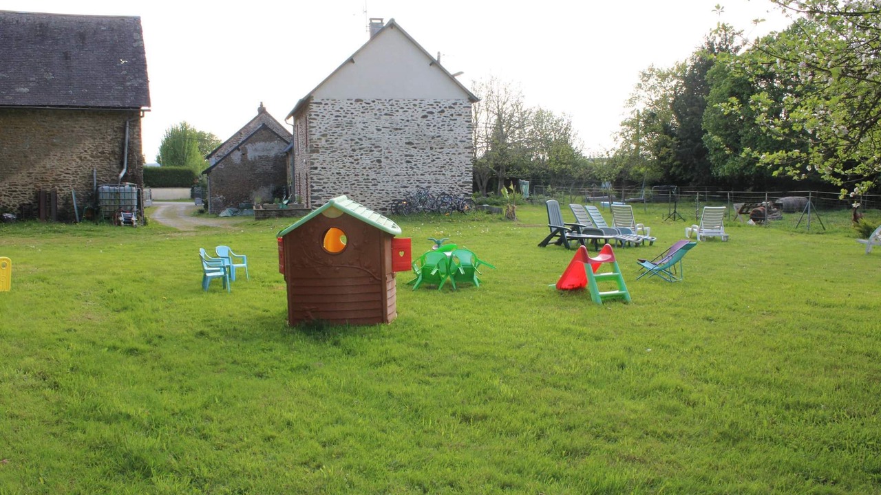 Photo of Outdoor in La Chapelle-au-Riboul