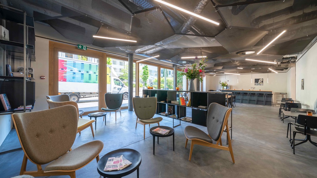 Photo of Others in Vorstadte