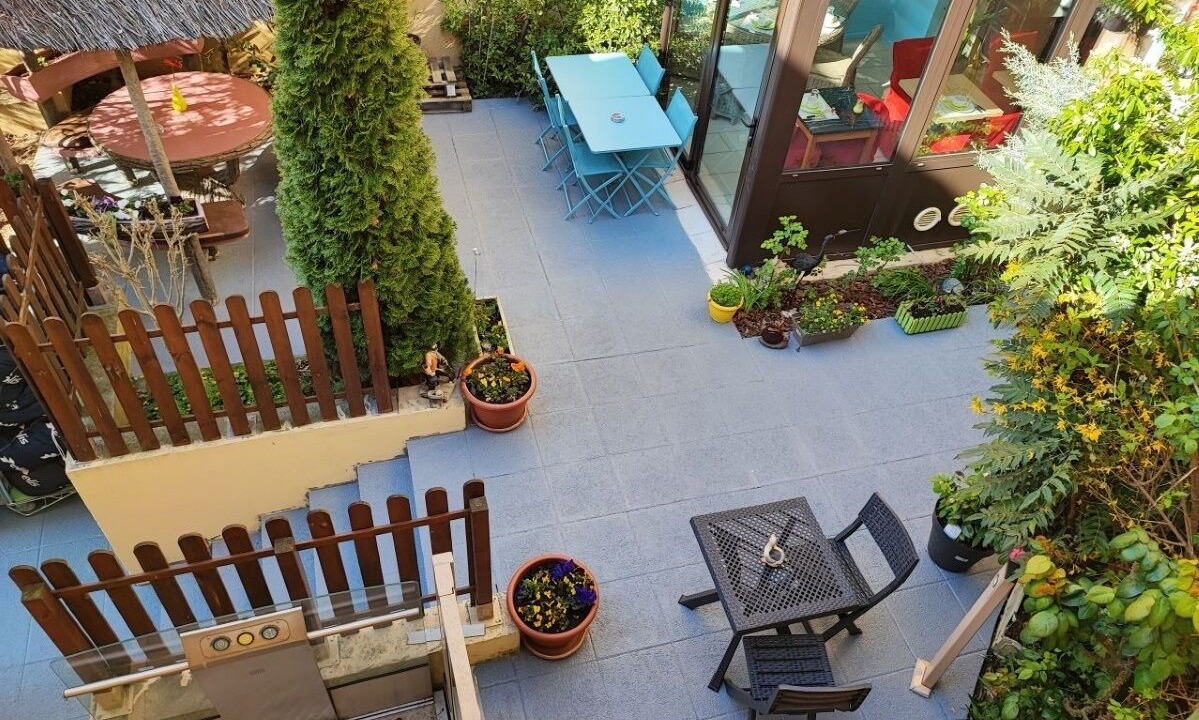 Photo of Patio Balcony in Meulan-en-Yvelines