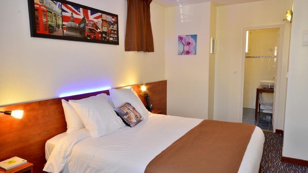 Photo of Bedroom in Meulan-en-Yvelines