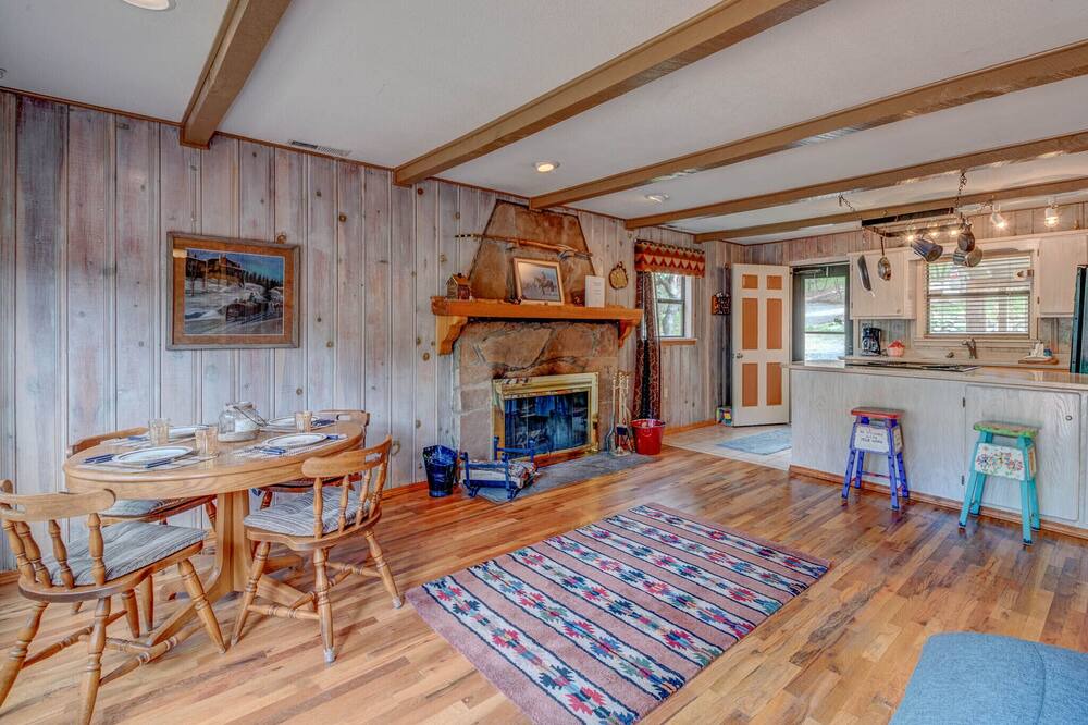 Photo of Bedroom in Ruidoso