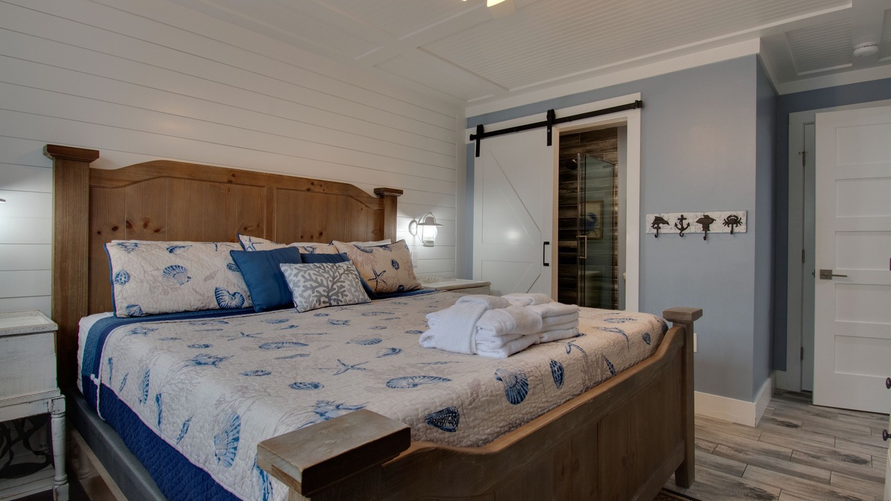 Photo of Bedroom in Palmetto Dunes