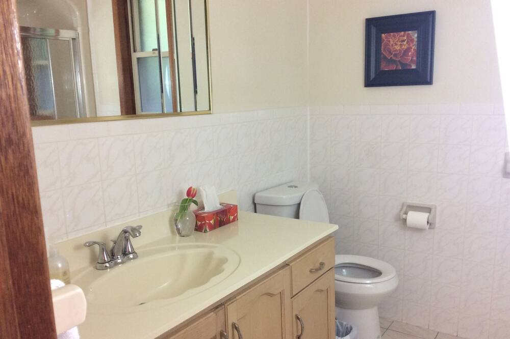 Photo of Bathroom in Dundas