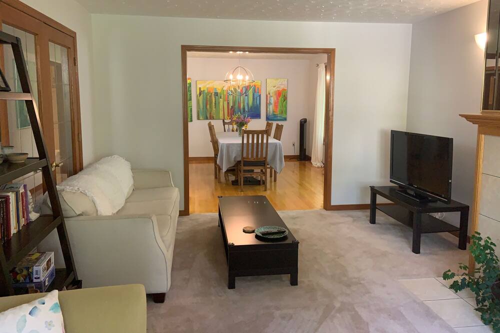 Photo of Bedroom in Dundas