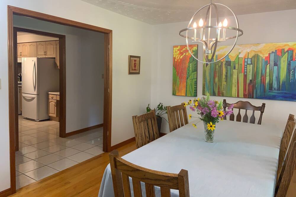 Photo of Bedroom in Dundas