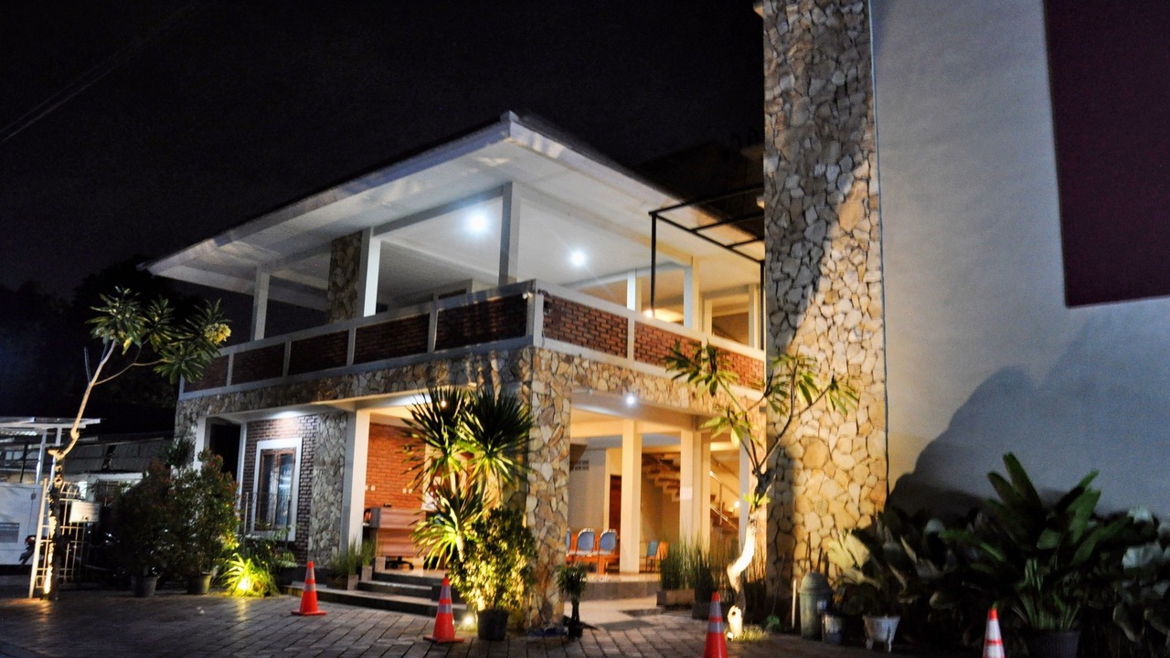 Photo of Buildings in Mataram