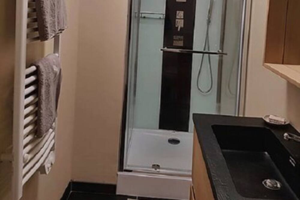 Photo of Bathroom in Mouchamps