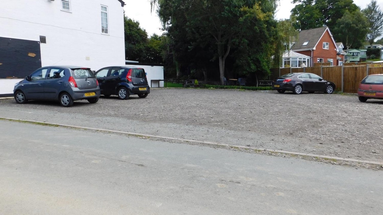 Photo of Others in Forden