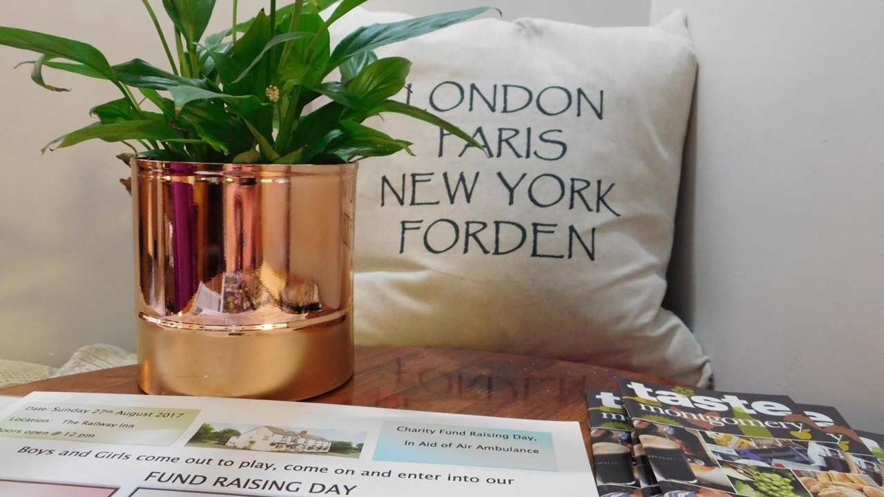 Photo of Others in Forden